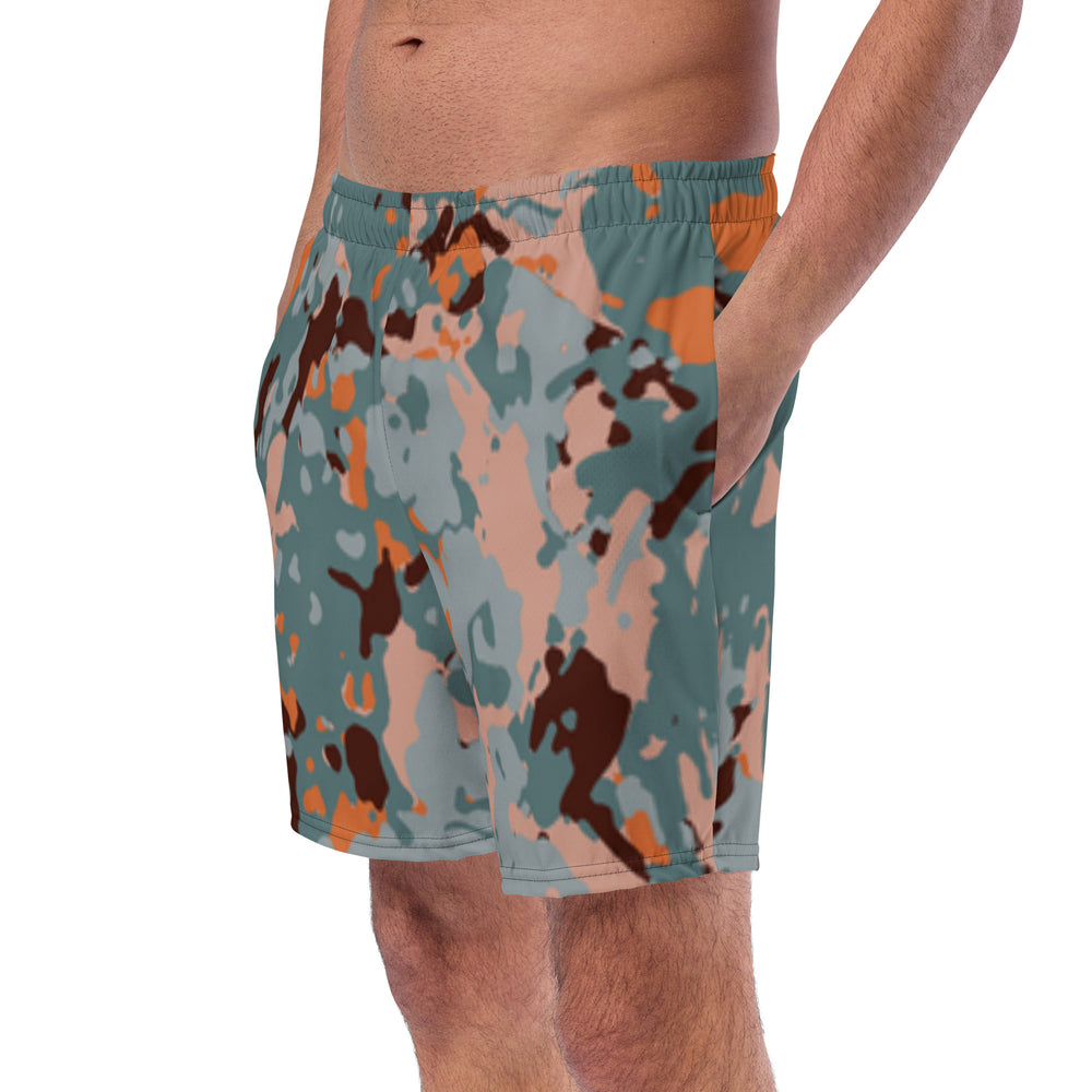 MEN’S SWIM TRUNKS